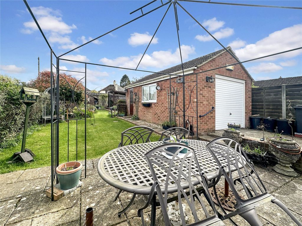 Property photo 3 of 22 Picture No. 19