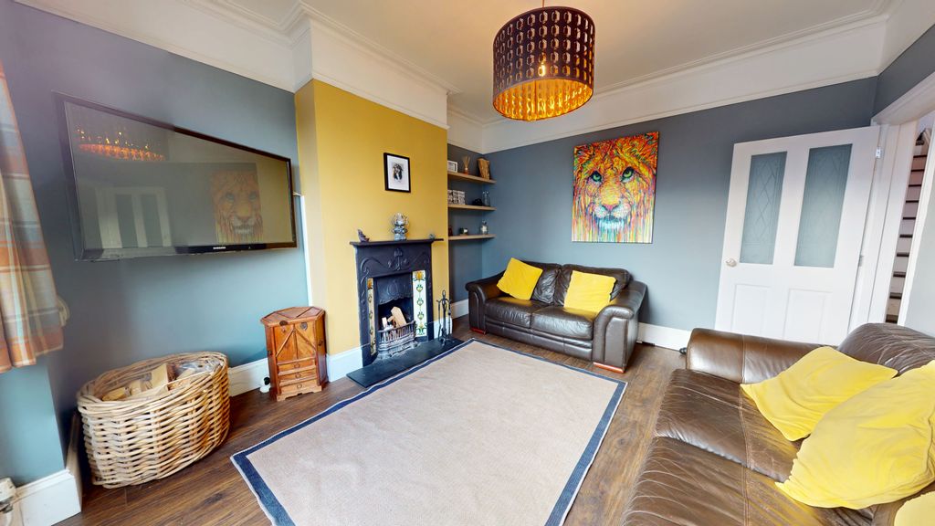 Property photo 2 of 22 12222025_123628