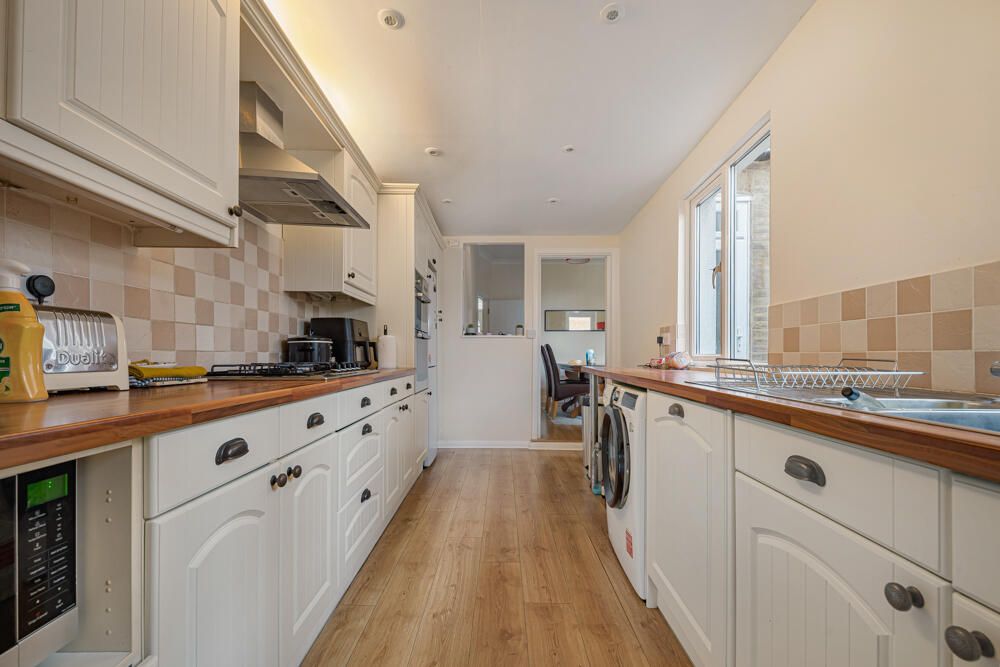 Property photo 2 of 13 Kitchen