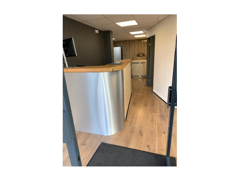 Property photo 2 of 3