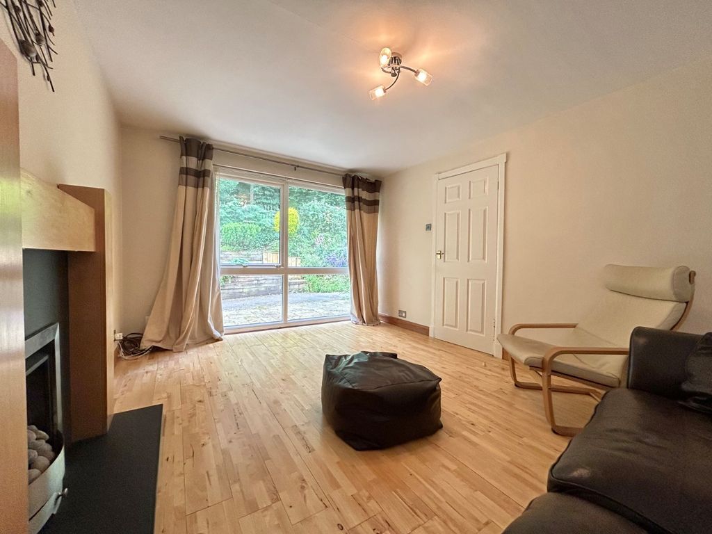 Property photo 2 of 19 Picture No. 18
