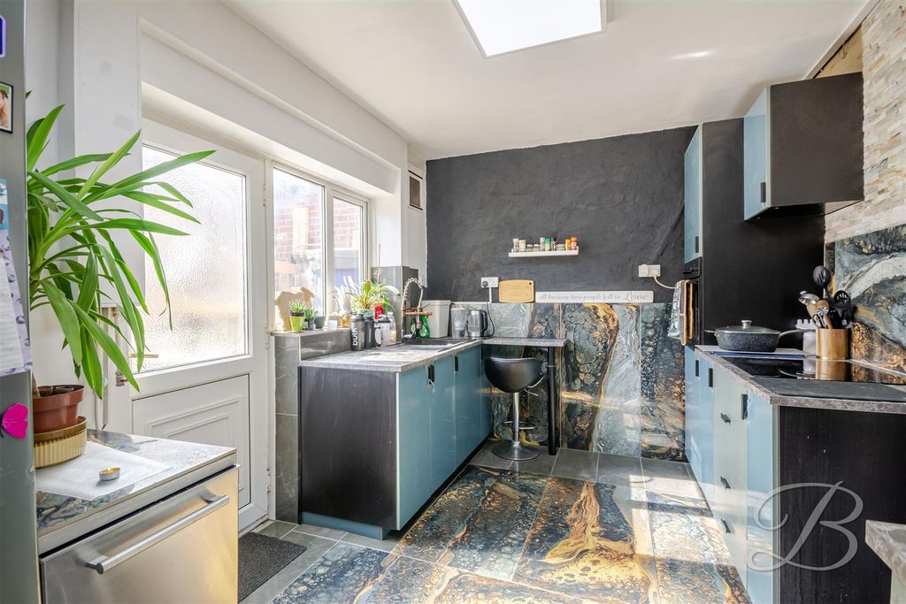 Property photo 2 of 26 Ccltd-13.Jpg