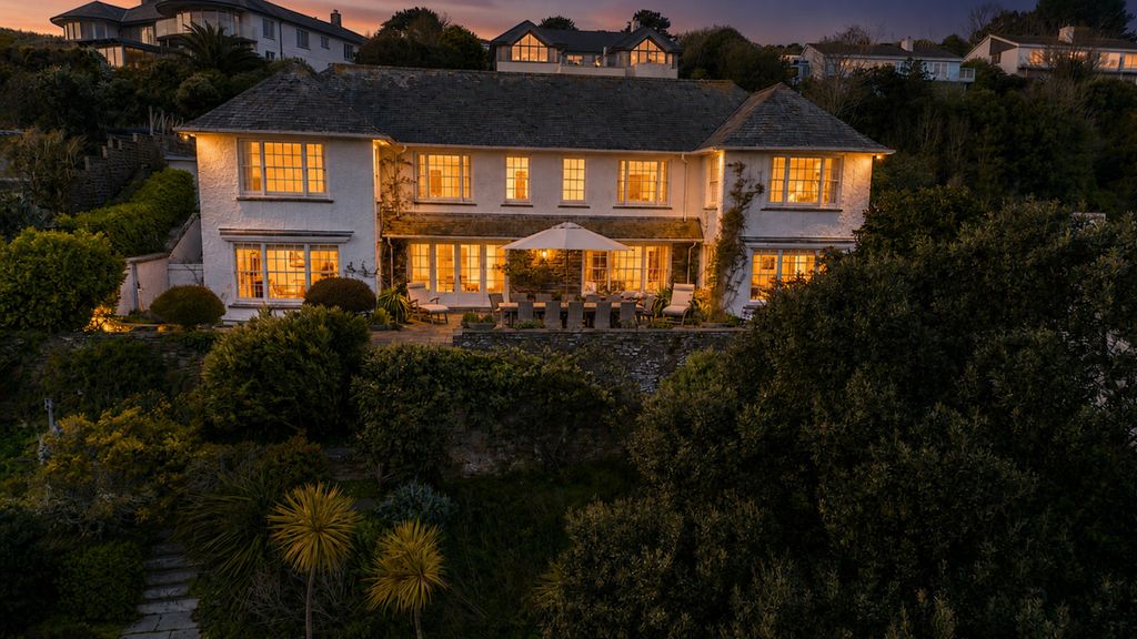 Additional image 4 of 6 bed detached house for saleLower Castle Road, St. Mawes, Truro TR2
