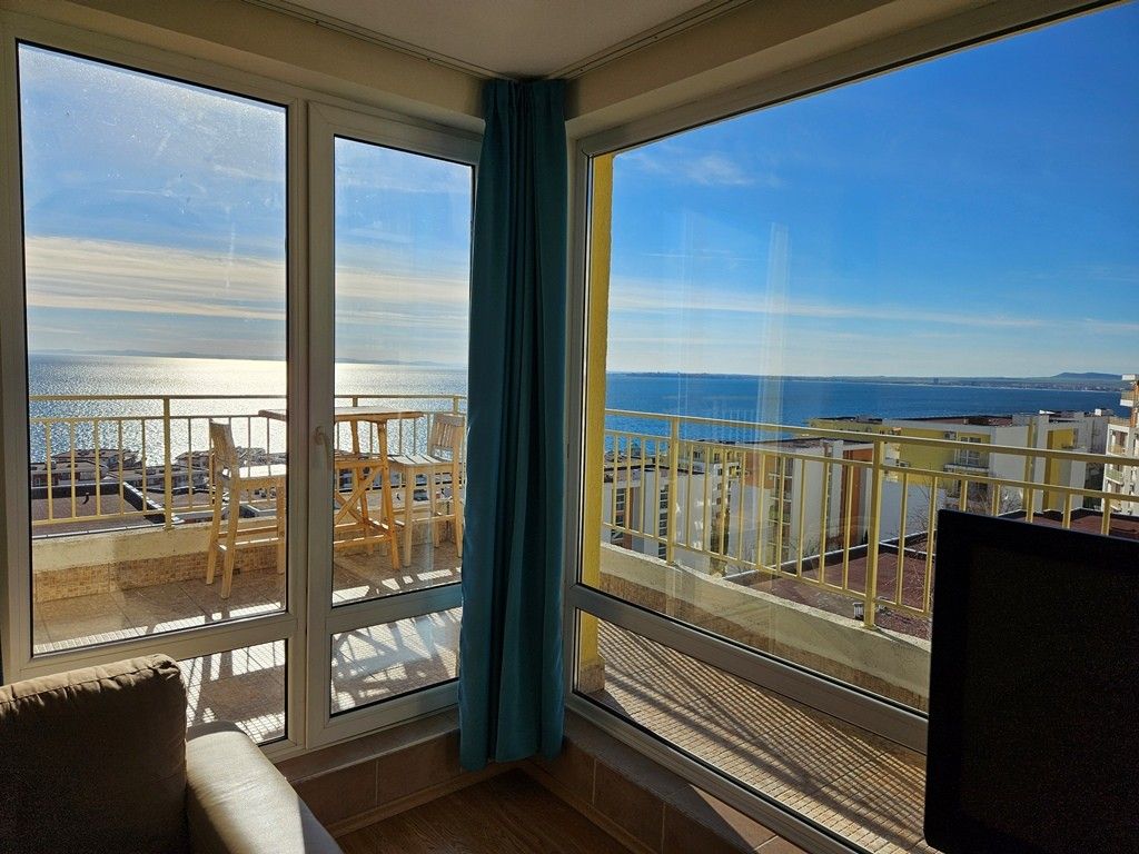 Property photo 3 of 28