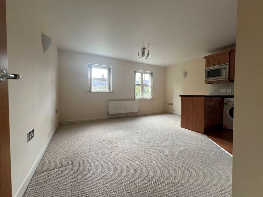 Property photo 3 of 9 Image 3