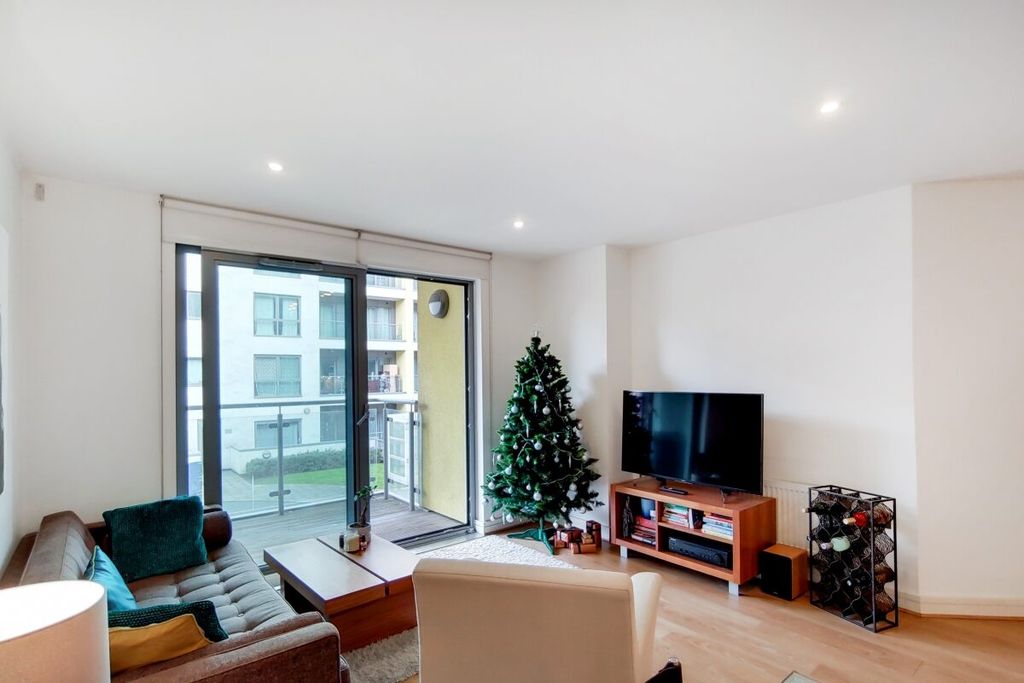 Property photo 3 of 14 2_Kitchen-Recepti...