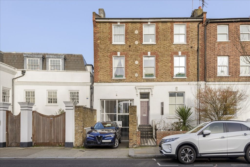 Property photo 3 of 6