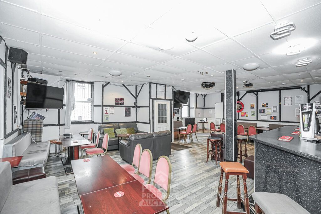 Property photo 2 of 26