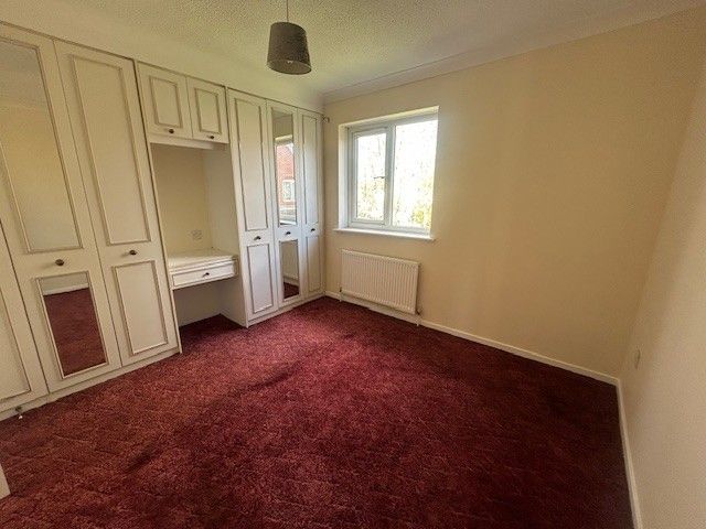 Property photo 3 of 4 Bedroom