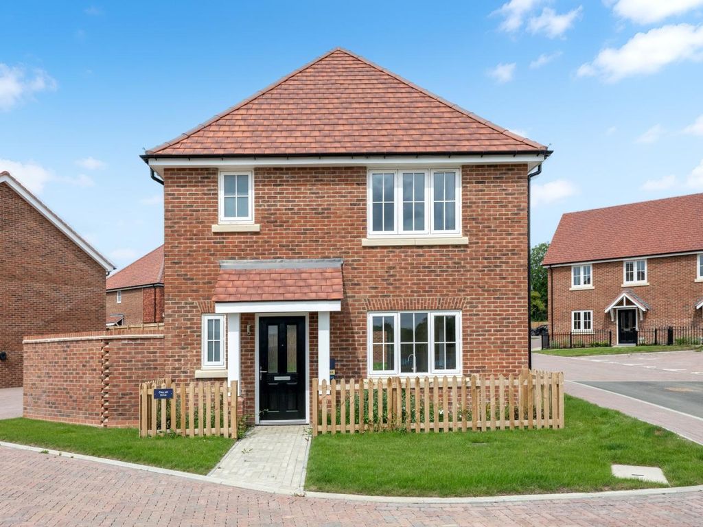 Property photo 1 of 7 The Willow, Number 39