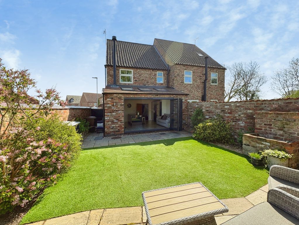 Property photo 2 of 19 5d9936Aa-Img_9957