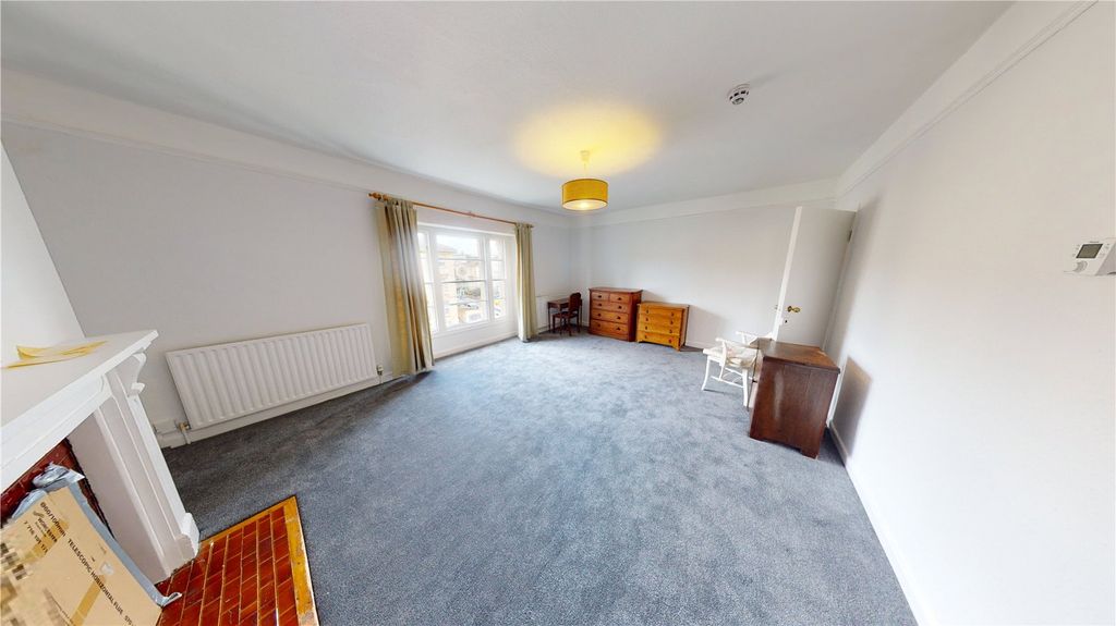 Property photo 3 of 7 Picture No. 09