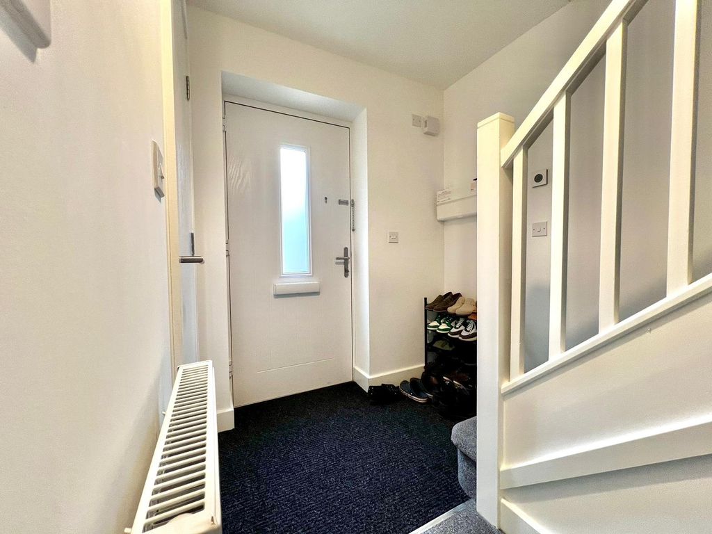 Property photo 2 of 20 Picture No. 18