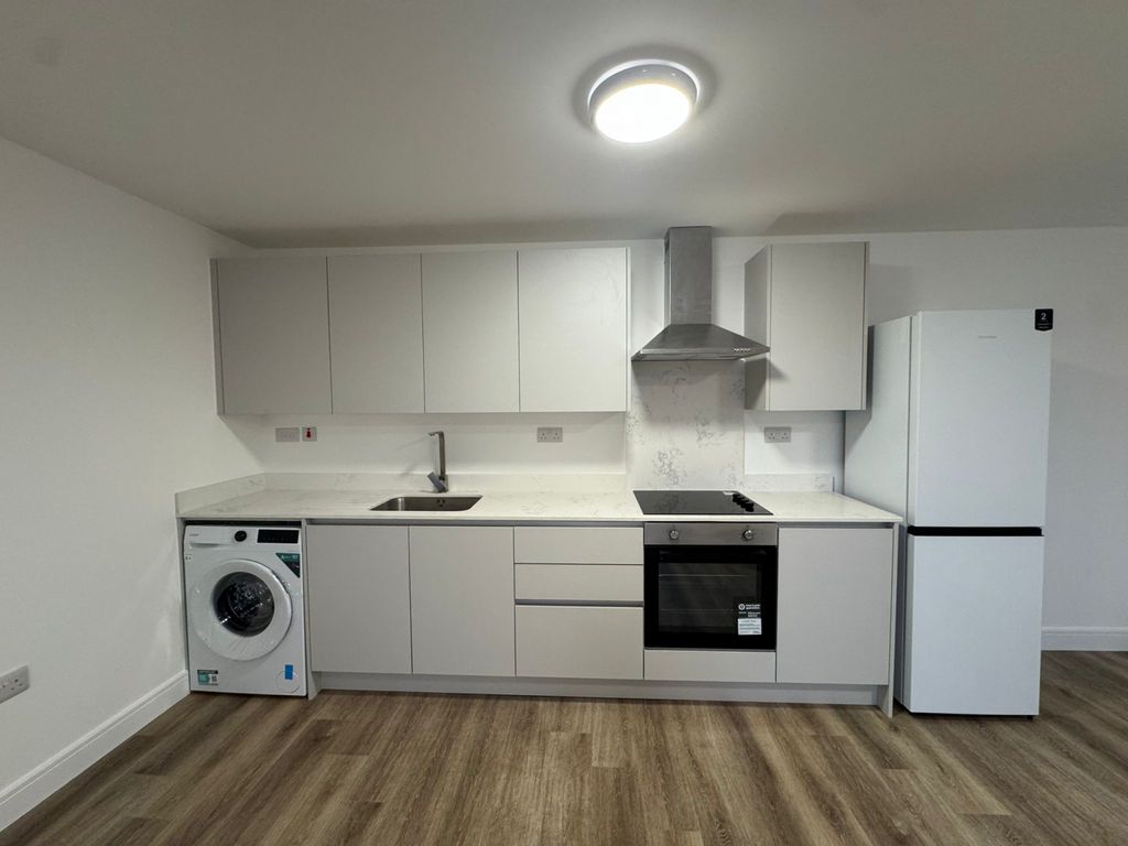 Property photo 1 of 4 1 Bed Flat To Rent Greenford Road, Greenford Ub6