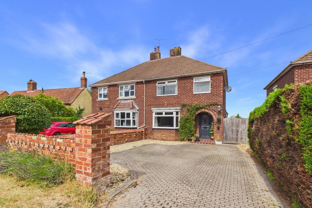 Property photo 1 of 35