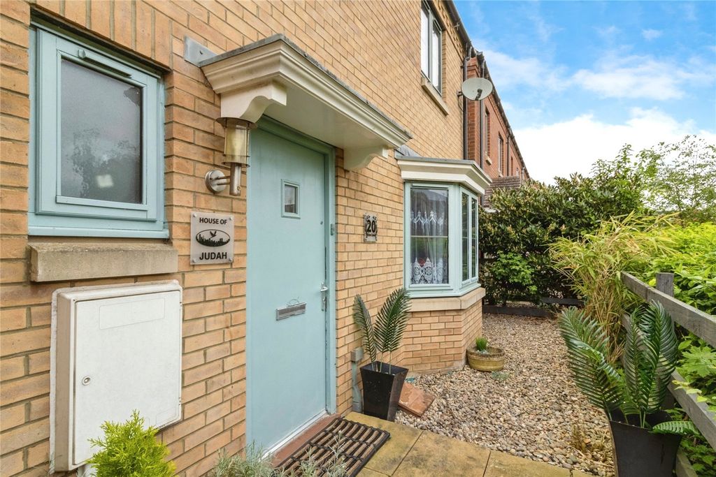 Property photo 1 of 16 Photography