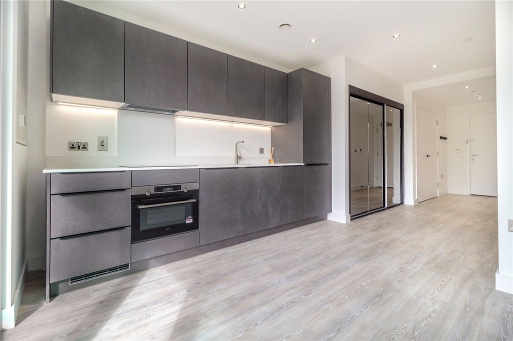 Property photo 1 of 13 Kitchen