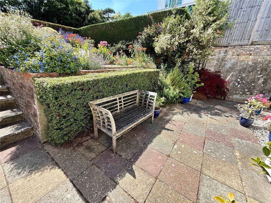 Property photo 3 of 18 Picture No. 14