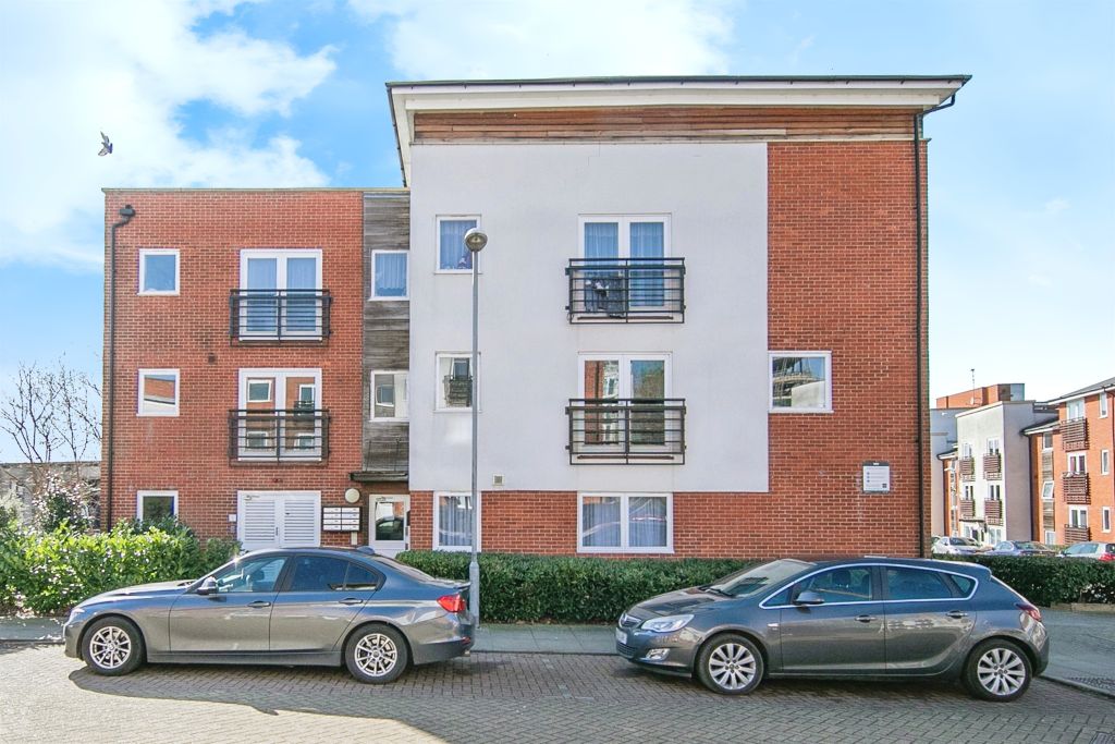 Property photo 1 of 13