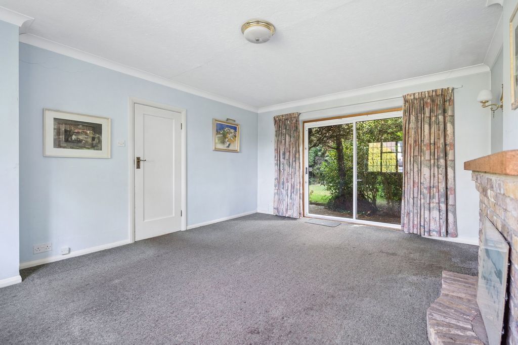 Property photo 3 of 14