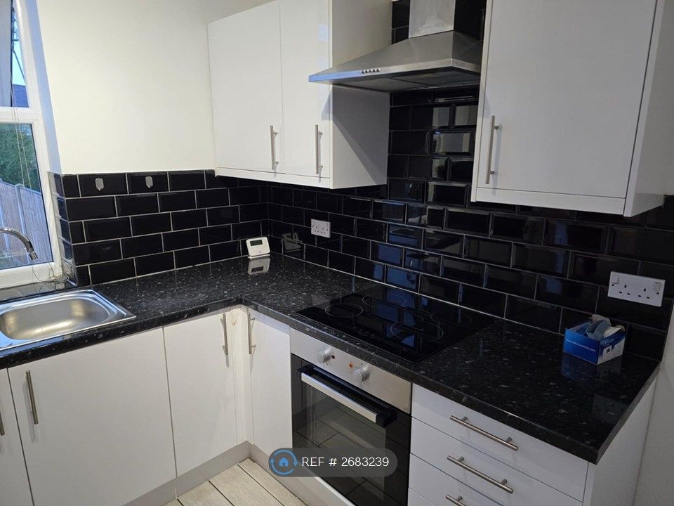 Property photo 1 of 16 Kitchen