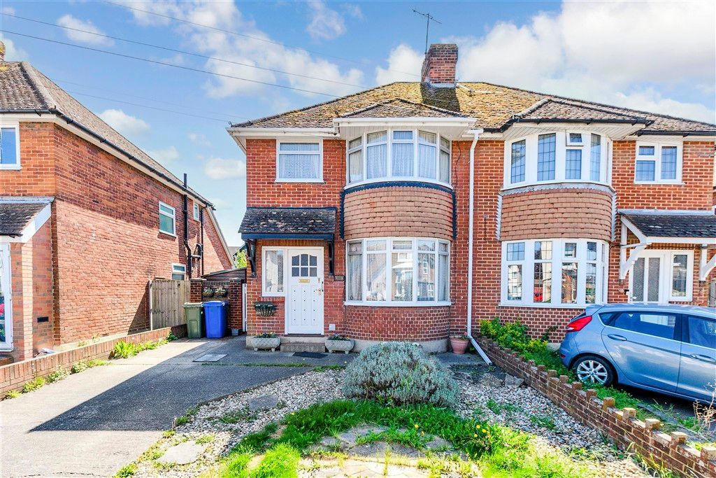 Property photo 1 of 15 Front Web