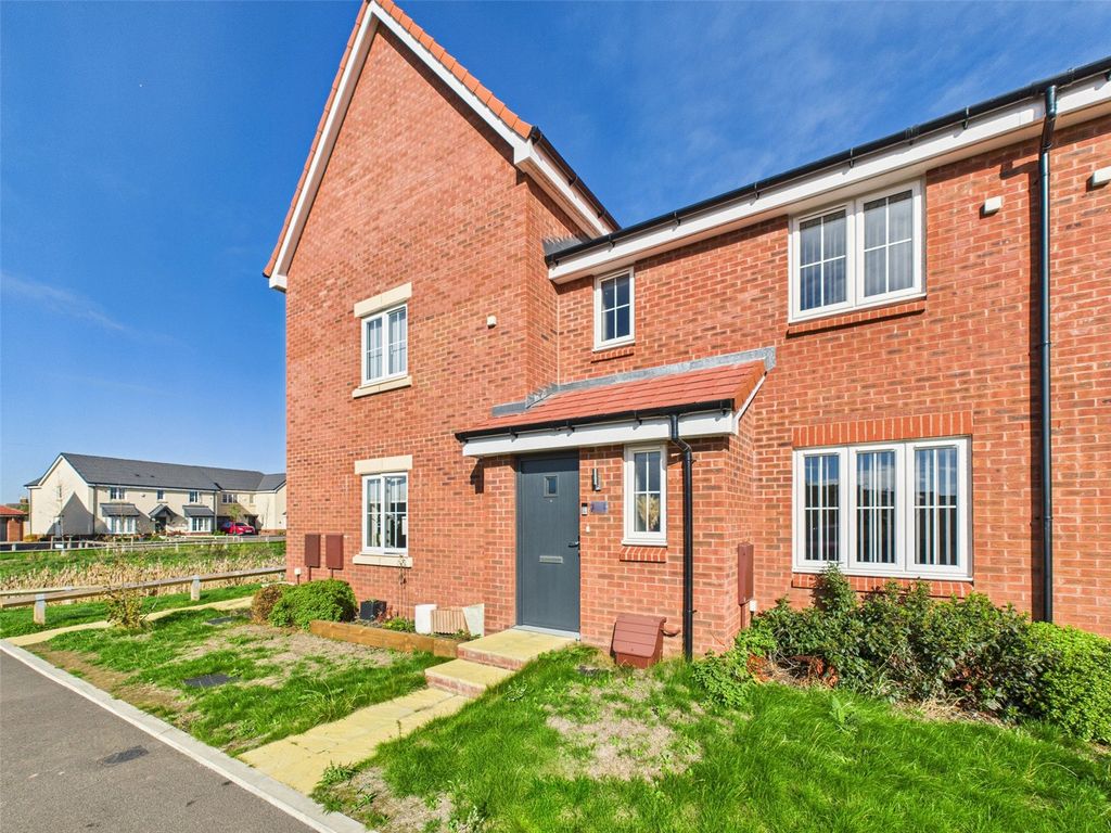 Property photo 1 of 17 Picture No. 01