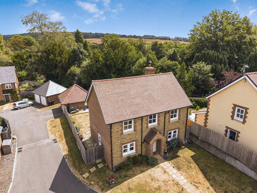 Property photo 1 of 25
