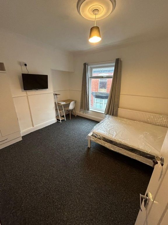Property photo 2 of 7 8571929.Jpg