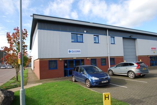 Property photo 1 of 8 Photo 5