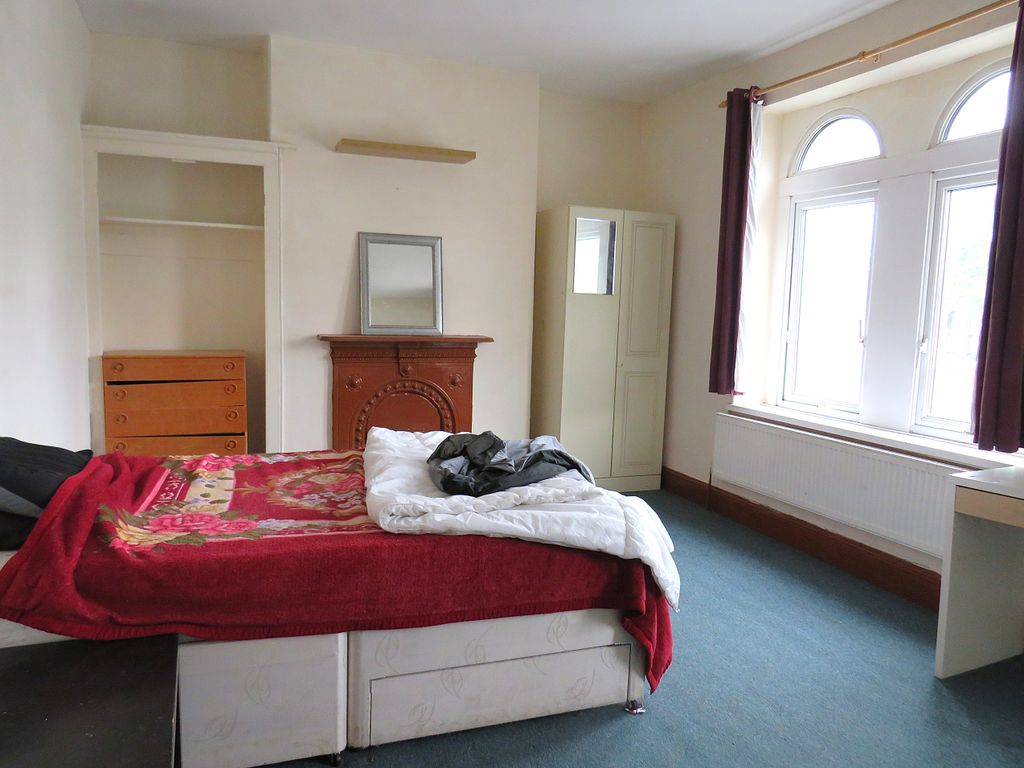 Property photo 1 of 1
