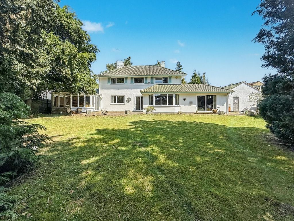 Property photo 1 of 25