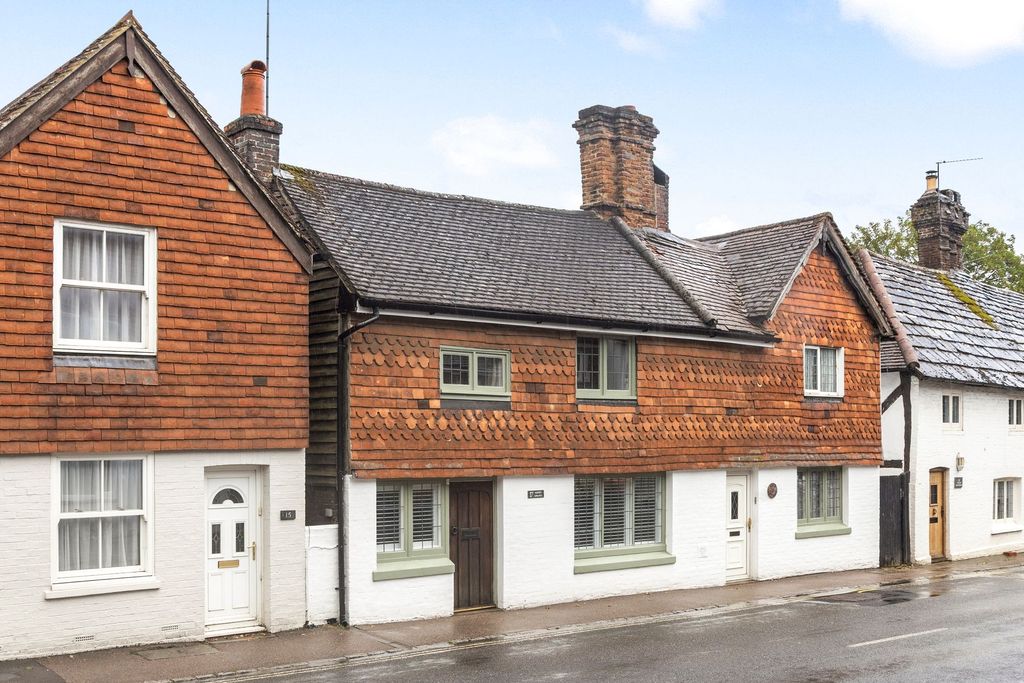 Property photo 1 of 18