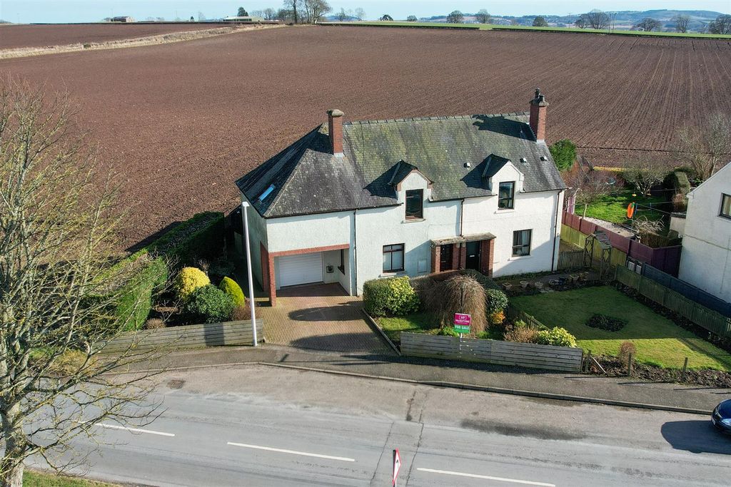 Property photo 1 of 27