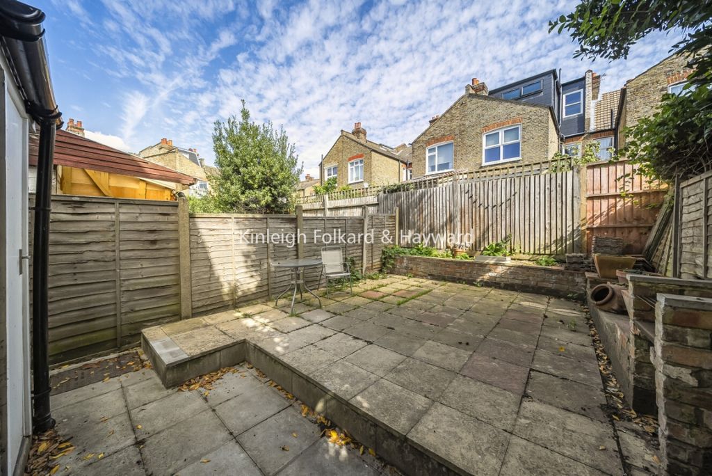 Property photo 3 of 15 Ab3E7Bcf-06c5-47c8-8