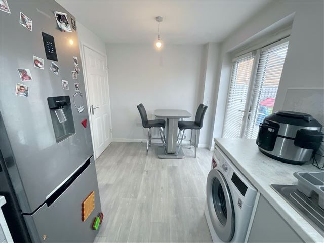 Property photo 3 of 21 Kitchen/Diner