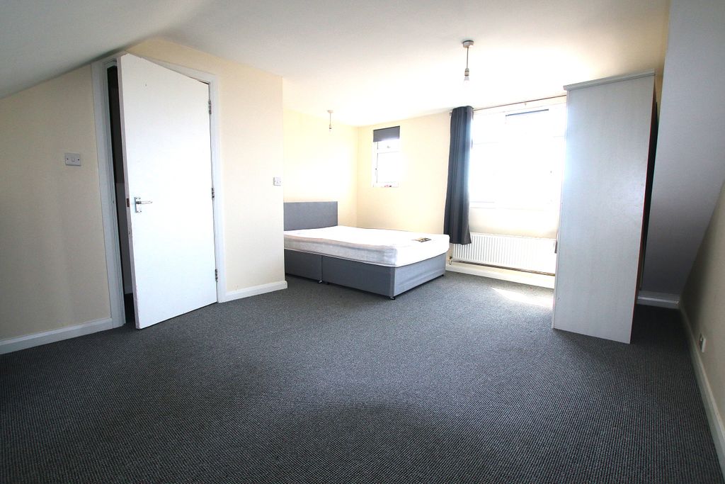 Property photo 2 of 6 Img_1373