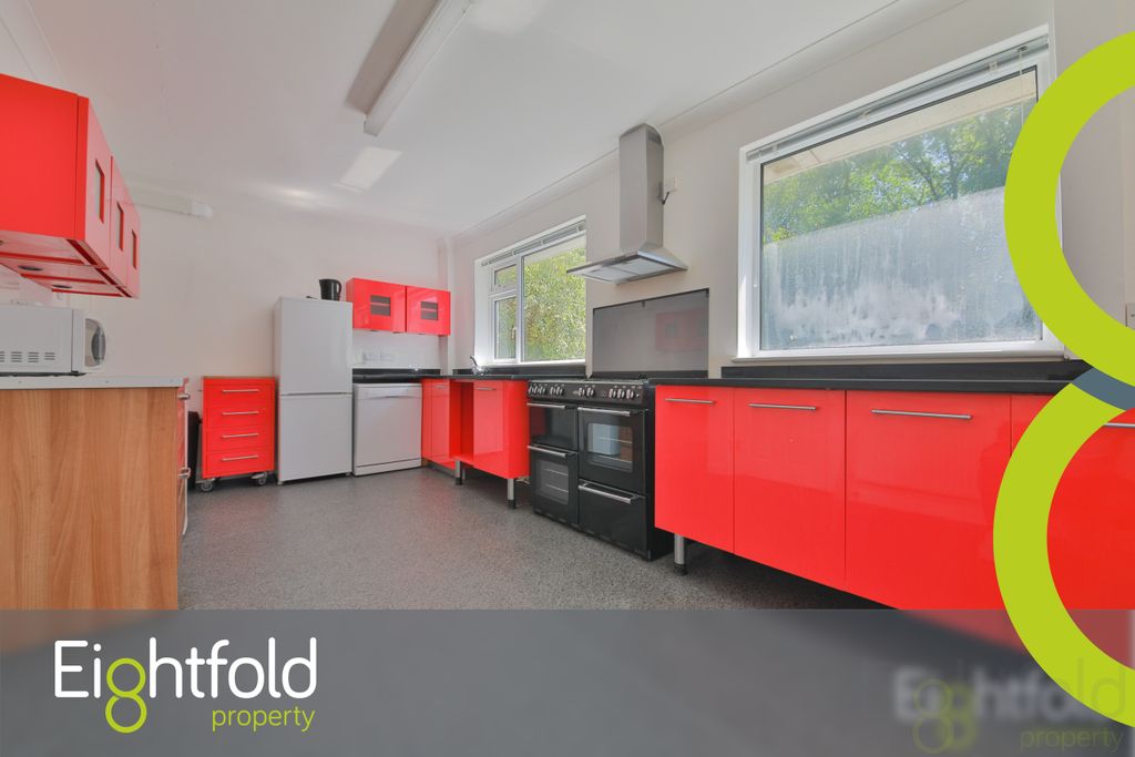 Property photo 1 of 13 Image