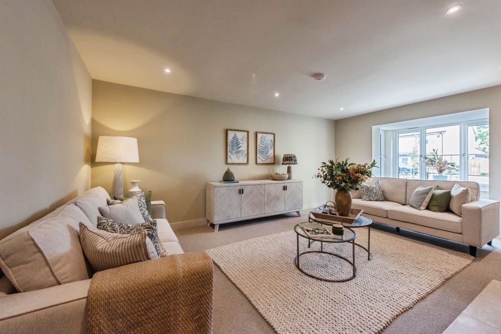 Property photo 2 of 16