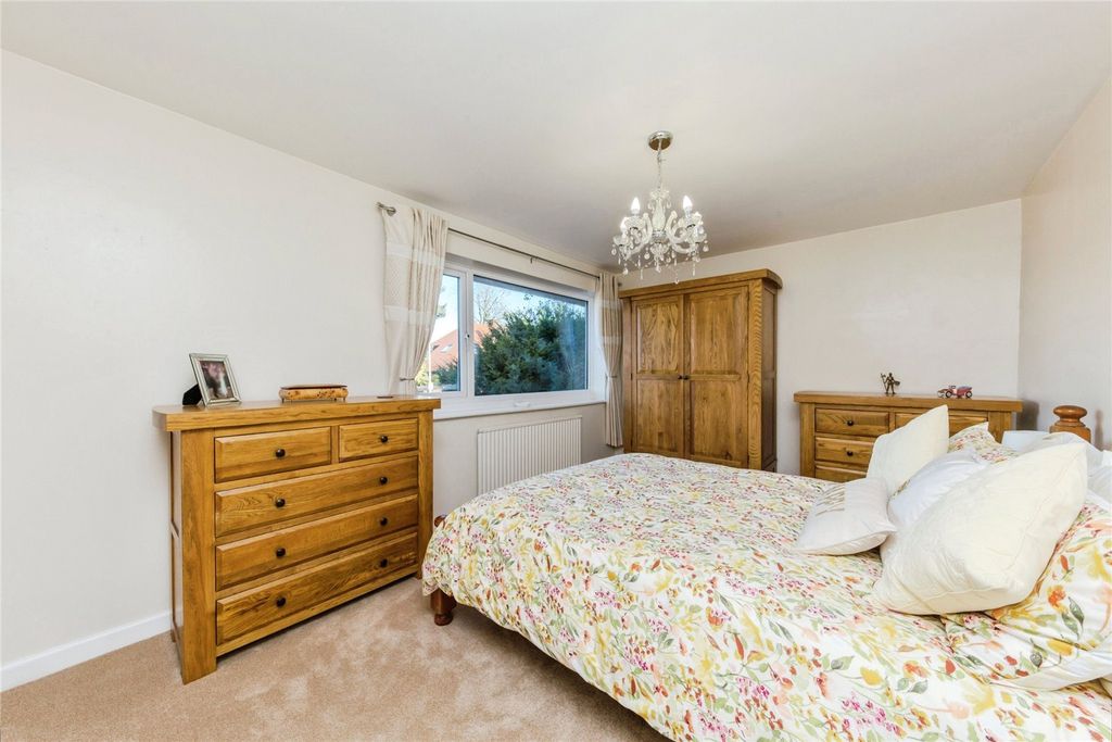 Property photo 3 of 29 Picture No. 08