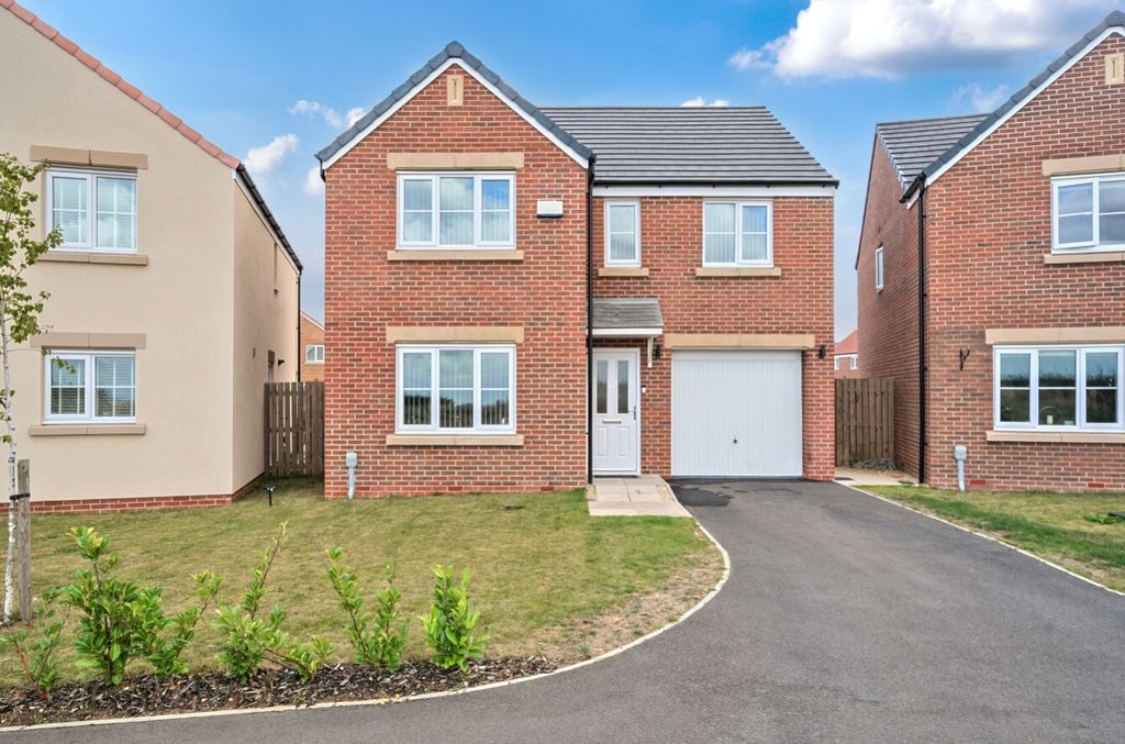 Property photo 1 of 25 1344823-24-68B581d91B274
