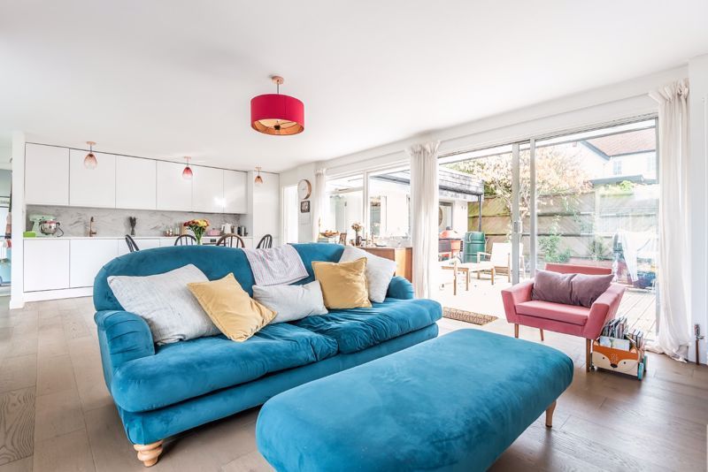 Property photo 3 of 15 Photo 2