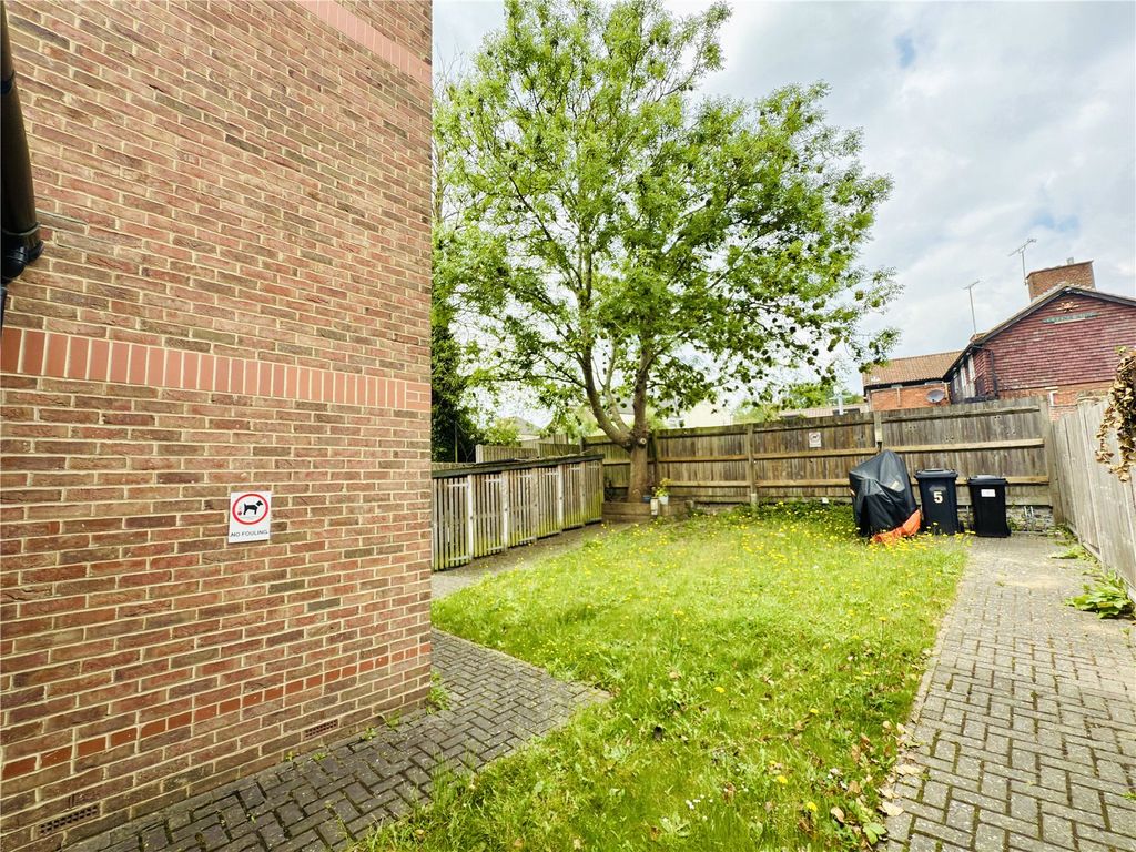 Property photo 2 of 17 Robinson Jackson