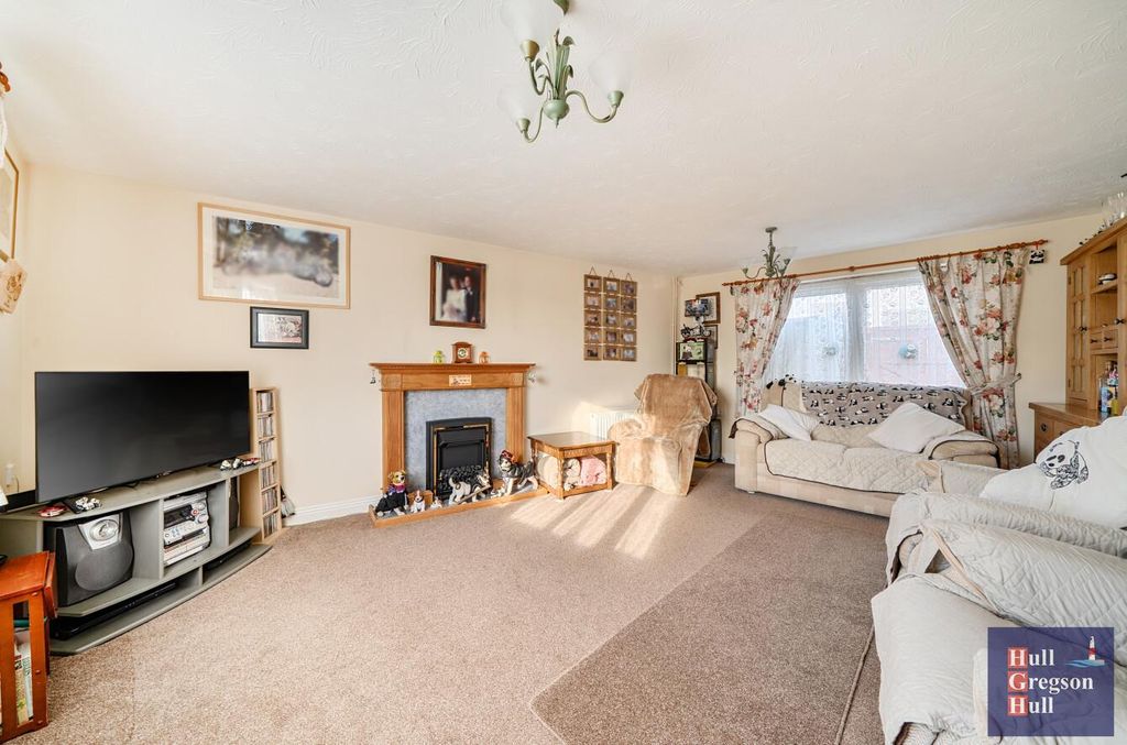 Property photo 3 of 22 Ec78B121-Ecd7-4ce1-A8Bc-B8F9F0B1Aac8.Jpg