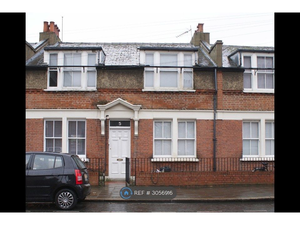 Property photo 2 of 6 Outside