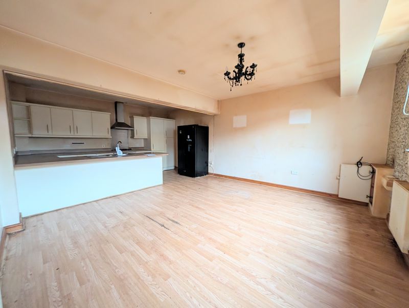 Property photo 2 of 13 Open Plan