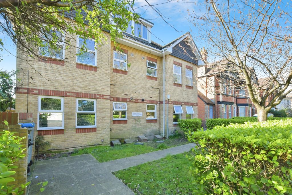 Property photo 1 of 15