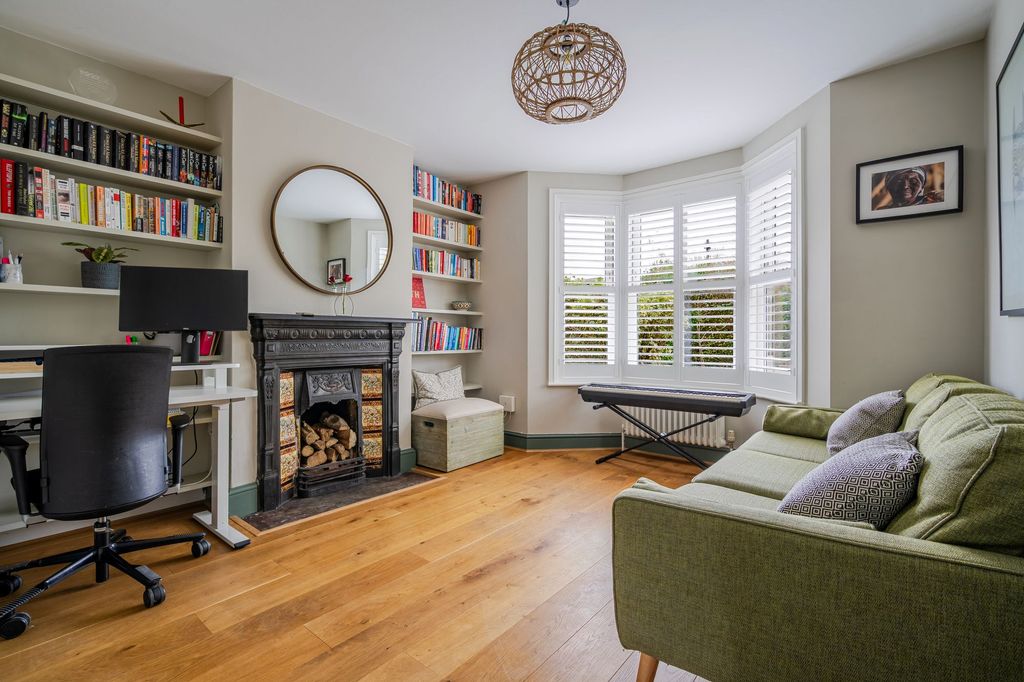 Property photo 3 of 15