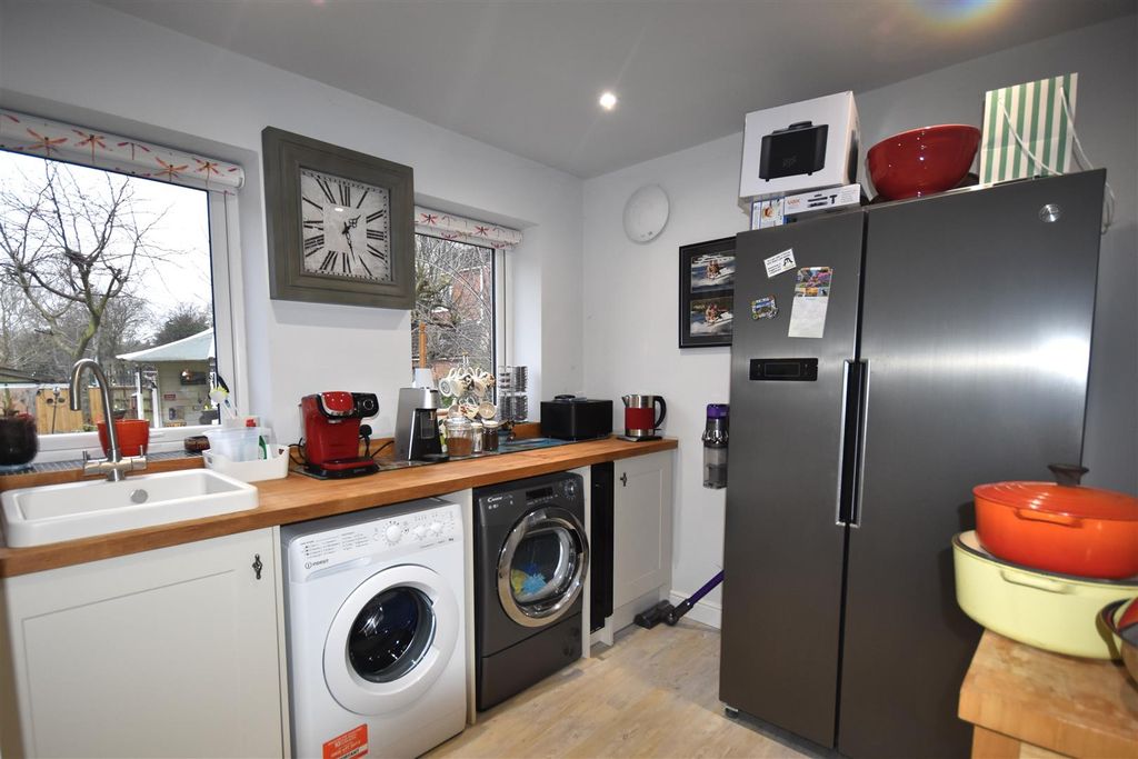 Additional image 11 of 4 bed detached house for saleMill House Lane, Goole DN14