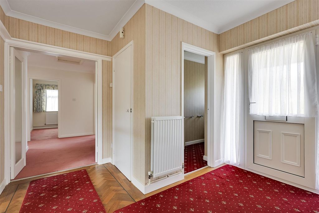 Property photo 3 of 16 Img_8035.Jpg